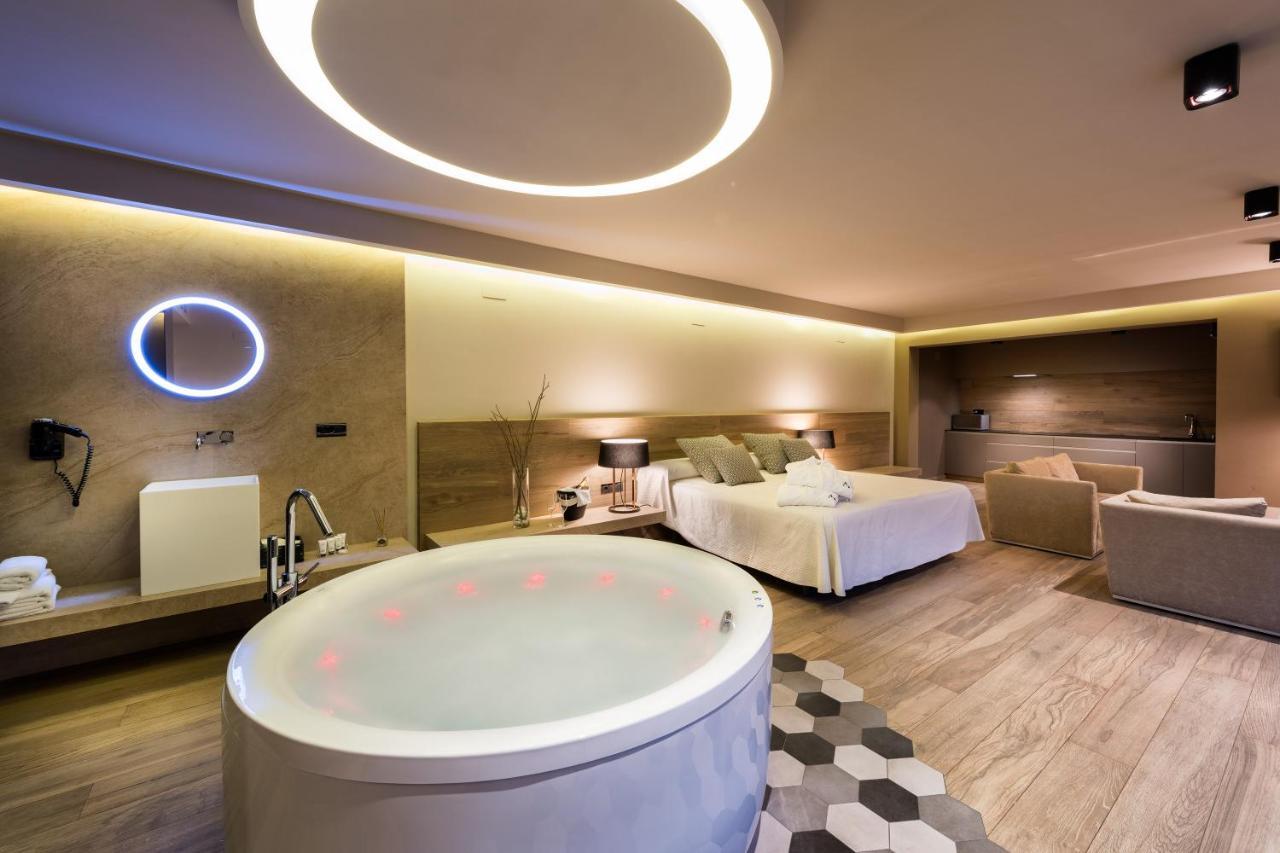 Suites Finca Los Olivos Алкала дел Хукар Екстериор снимка